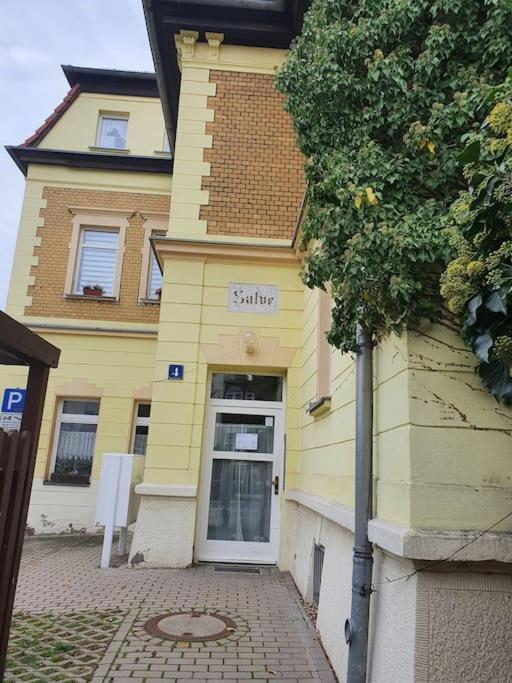 באד דירנברג Ferienwohnung Direkt Am Kurpark Mit Gradierwerk Solestadt מראה חיצוני תמונה